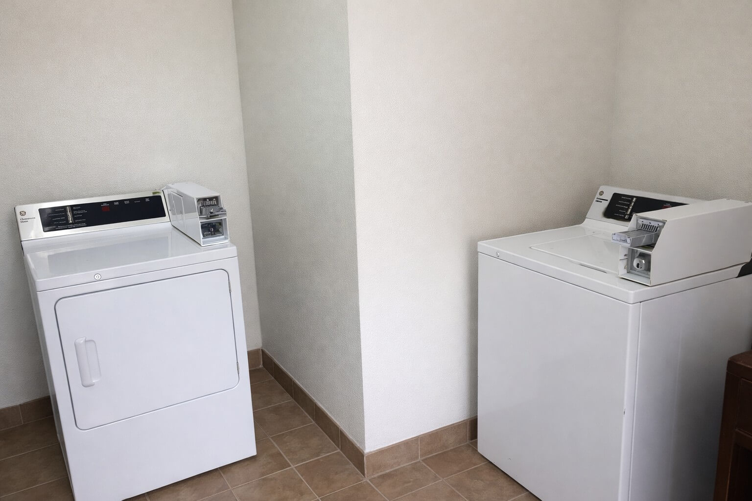 On-site coin-operated laundry machines available to all Apollo Lodge guests